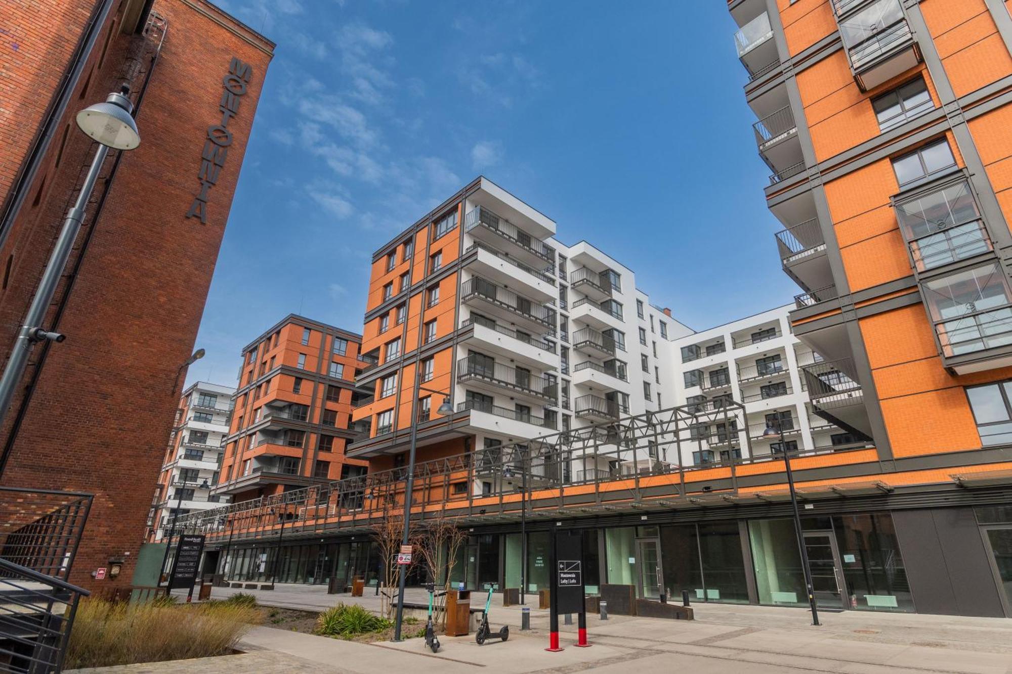 Grand Apartments - Doki Living & Foodhall Gdańsk Eksteriør billede