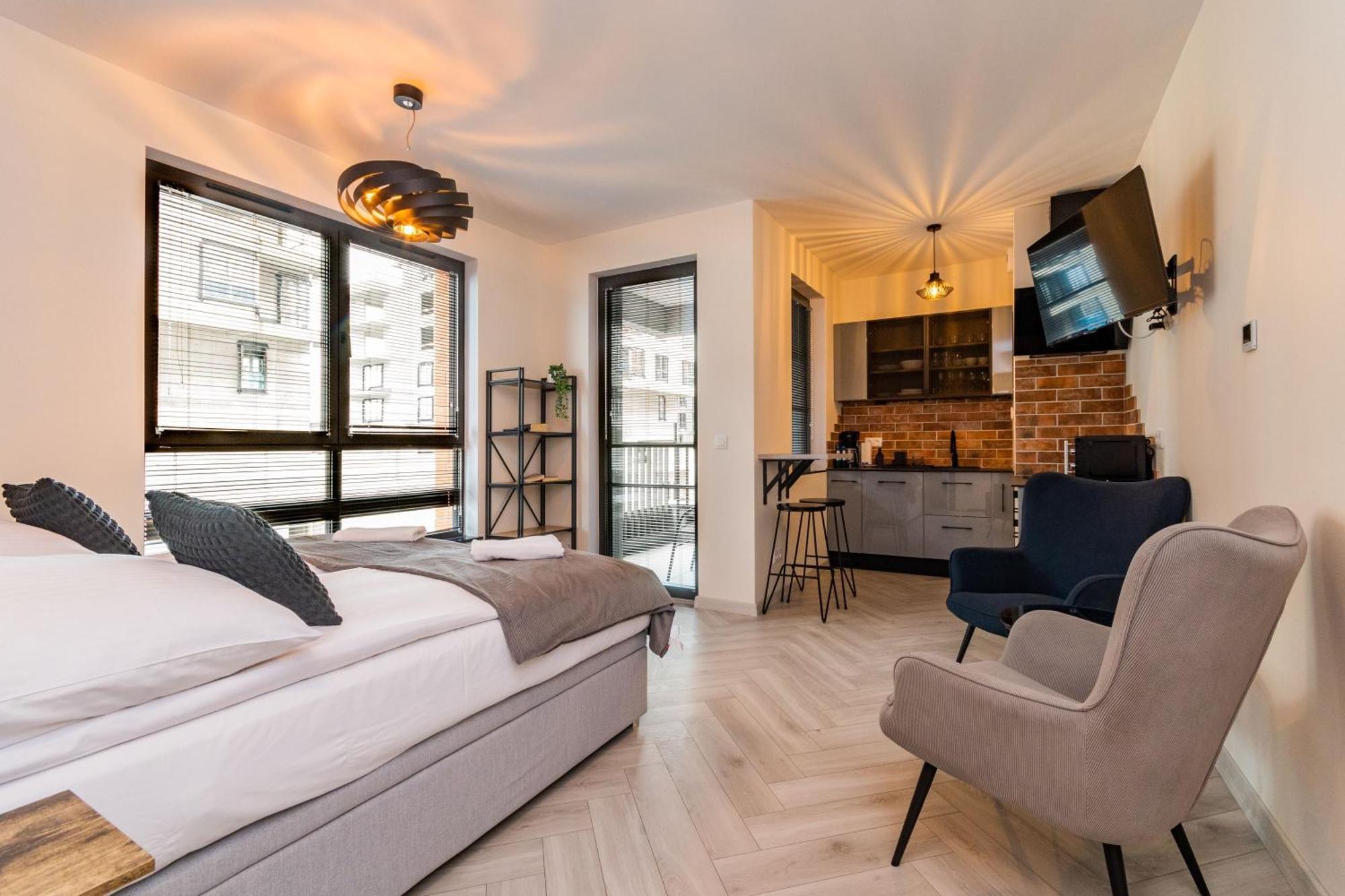 Grand Apartments - Doki Living & Foodhall Gdańsk Eksteriør billede