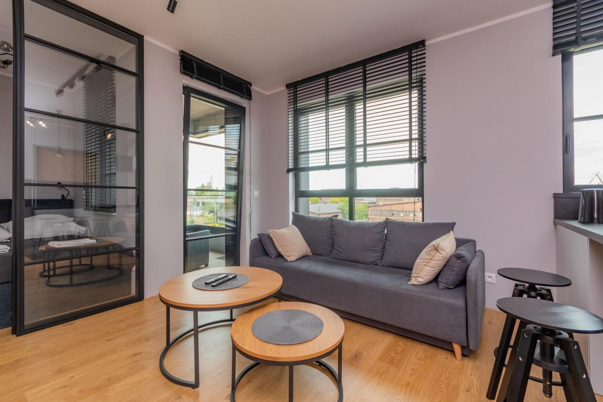 Grand Apartments - Doki Living & Foodhall Gdańsk Eksteriør billede