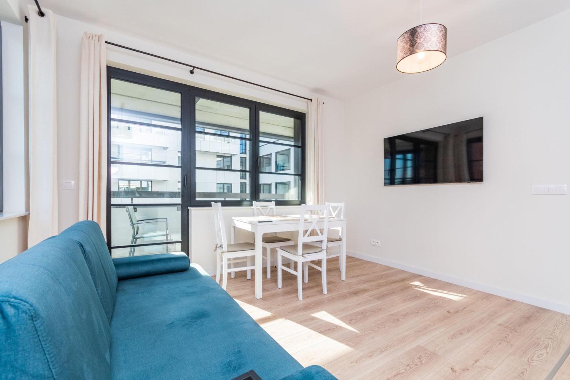 Grand Apartments - Doki Living & Foodhall Gdańsk Eksteriør billede