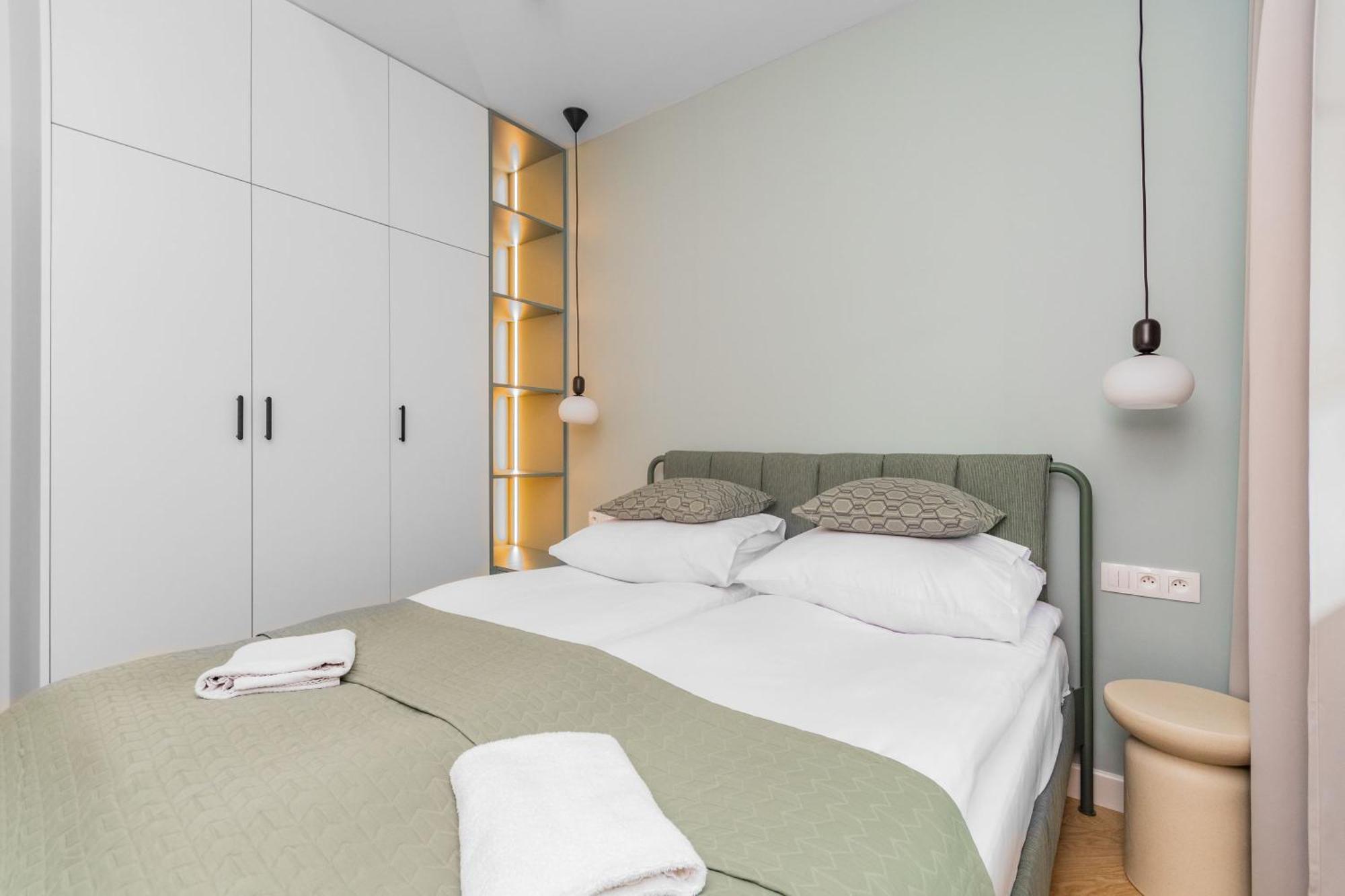 Grand Apartments - Doki Living & Foodhall Gdańsk Eksteriør billede