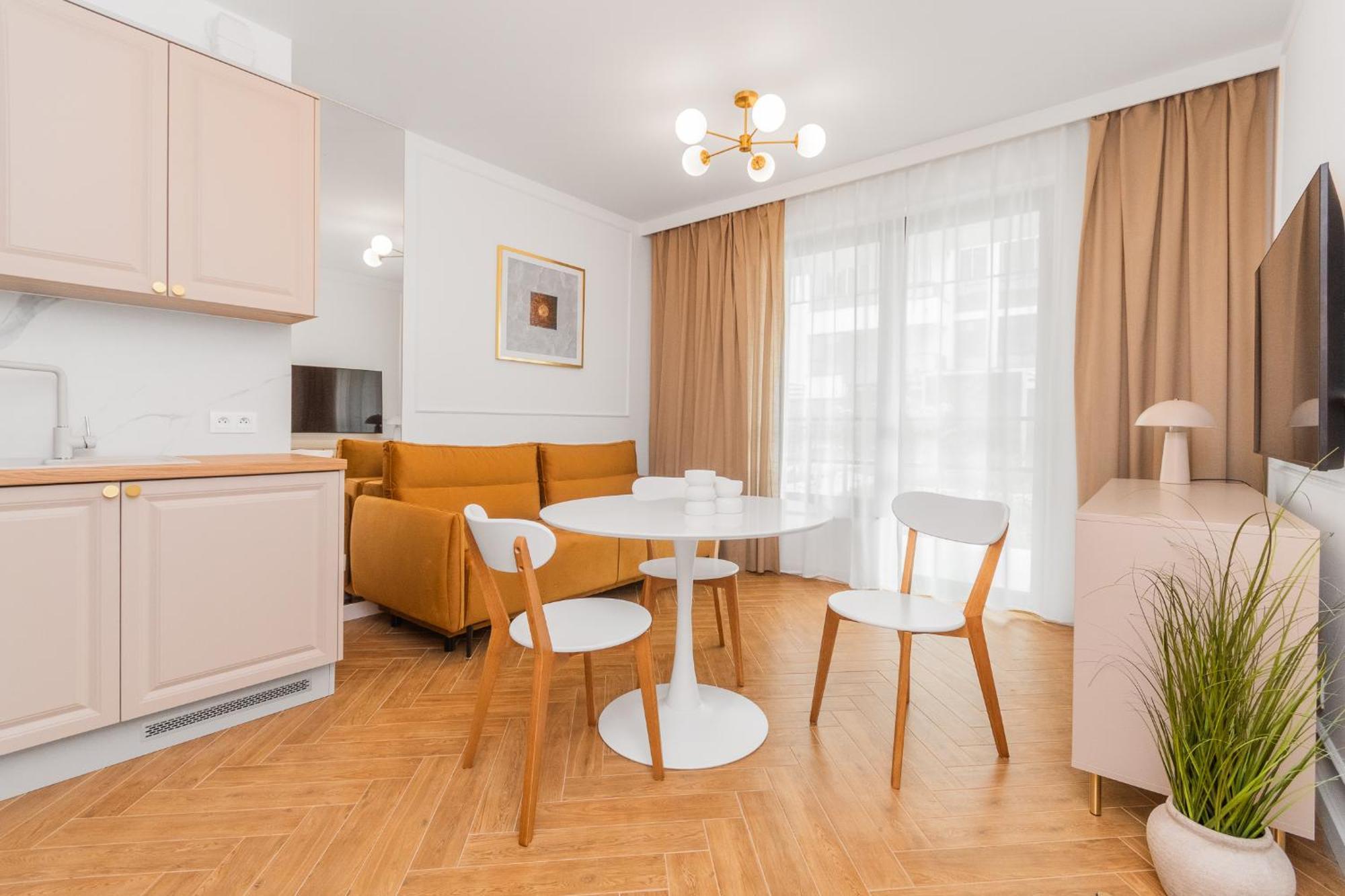 Grand Apartments - Doki Living & Foodhall Gdańsk Eksteriør billede